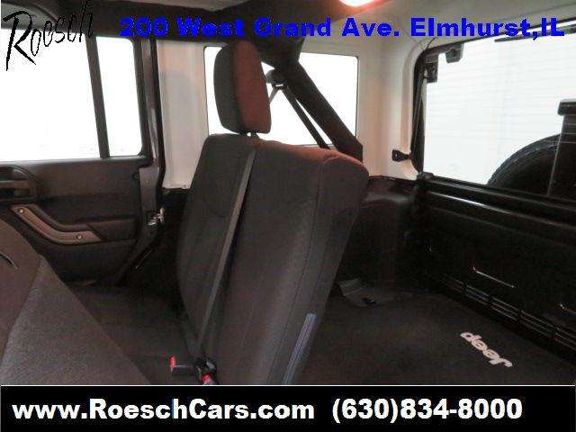 Jeep Wrangler Unlimited 2017 photo 22